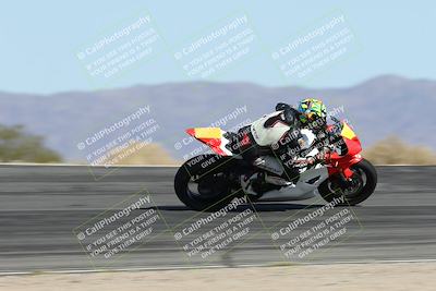 media/May-10-2025-Race Pace (Sat) [[db32fef2da]]/Vested/3-Bowl Set 1 (9am)/